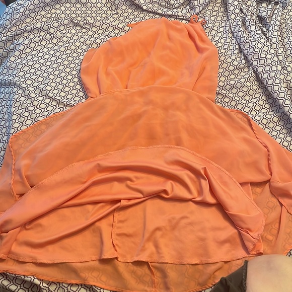 Coral colored dress - Picture 3 of 3